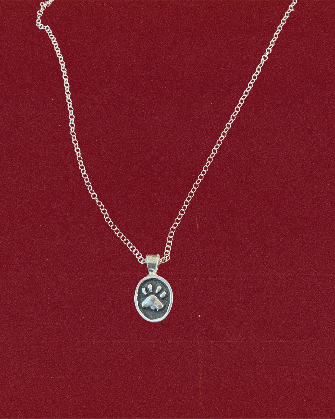 Gatito Amulet
