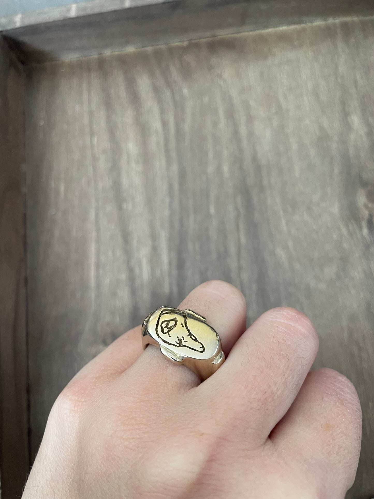 Perro Signet Ring