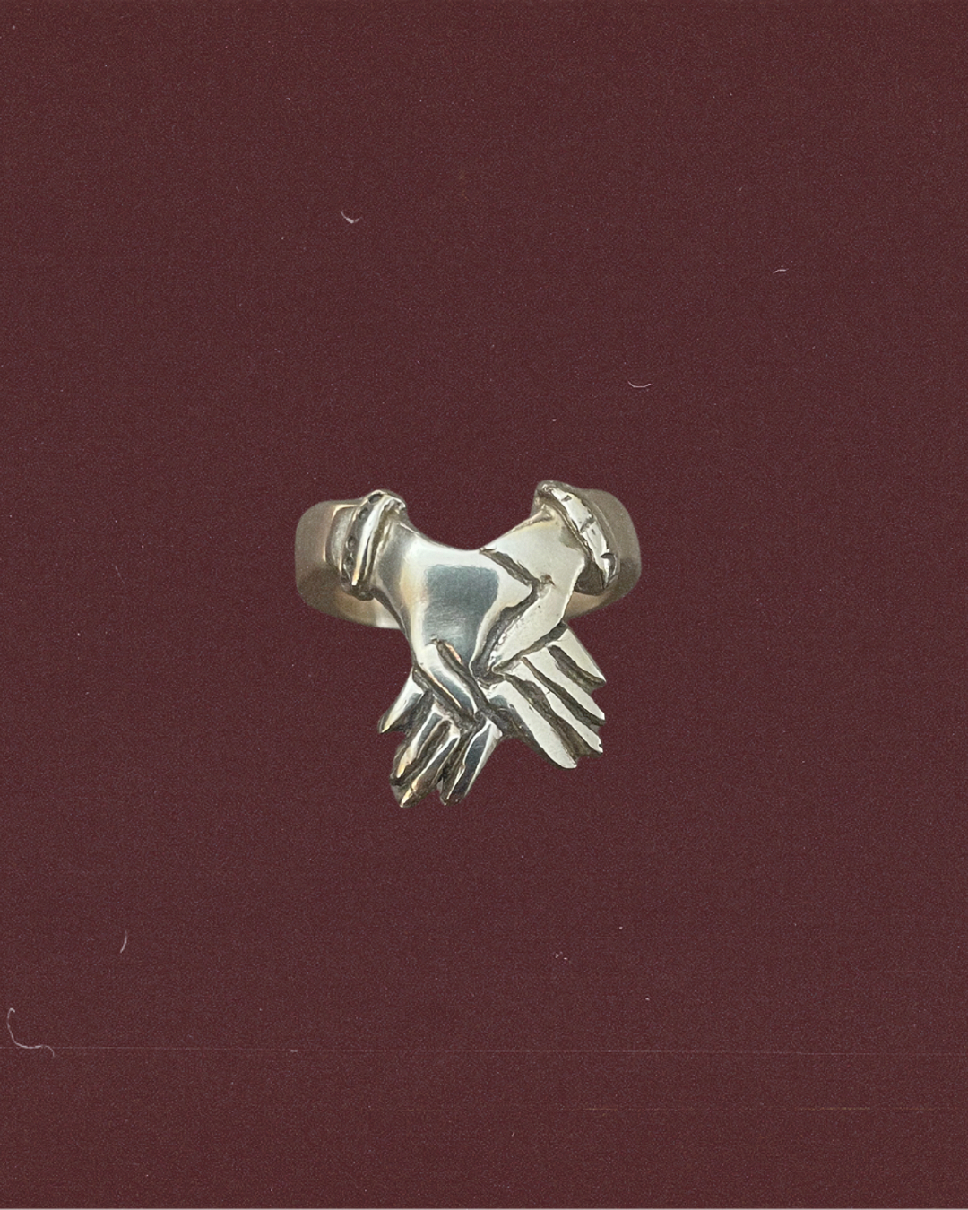 Los Amantes Ring