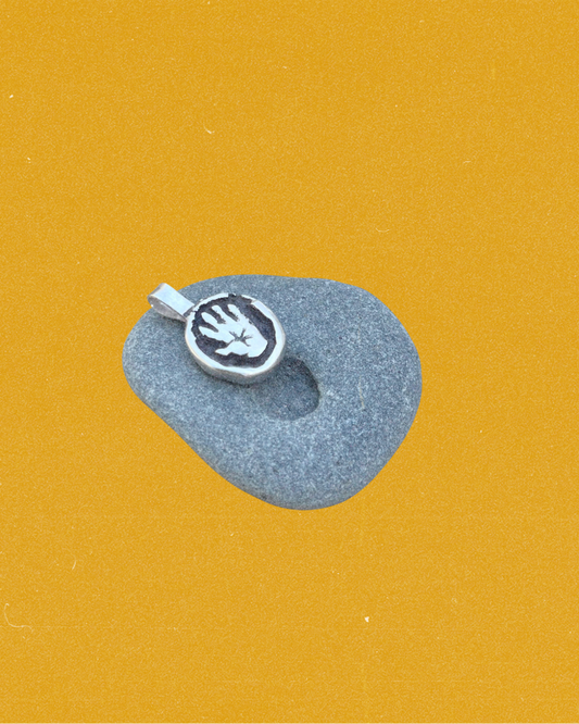 Manita Amulet
