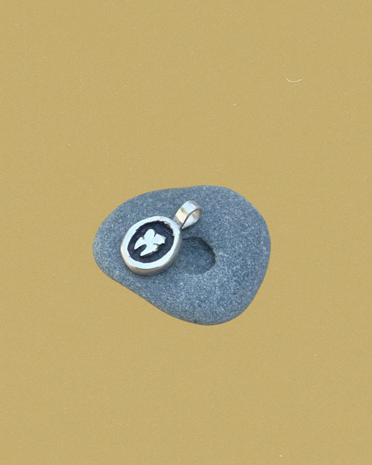 Diente Amulet